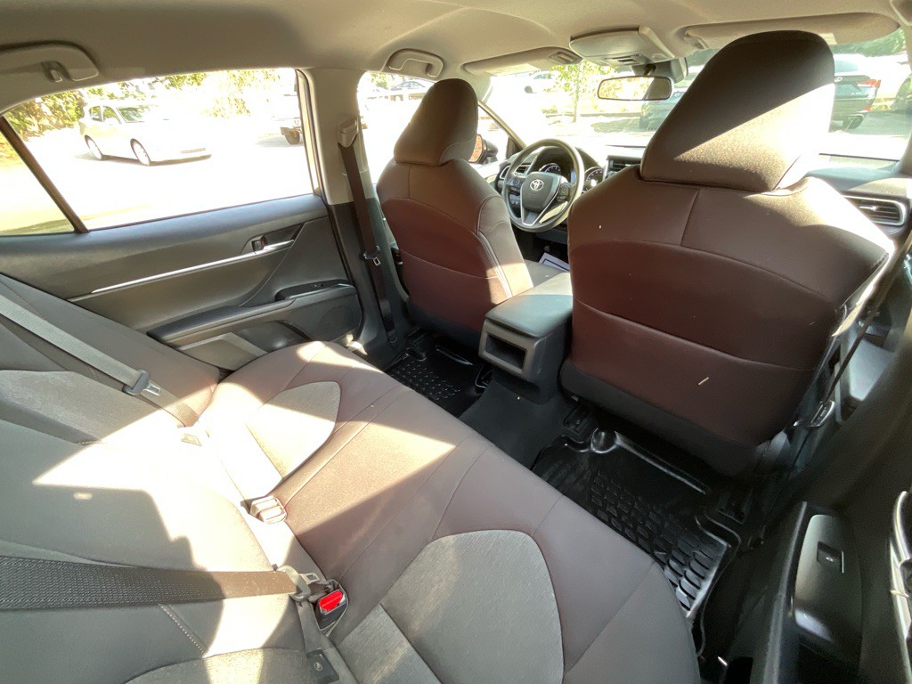 2020 Toyota Camry Image 30