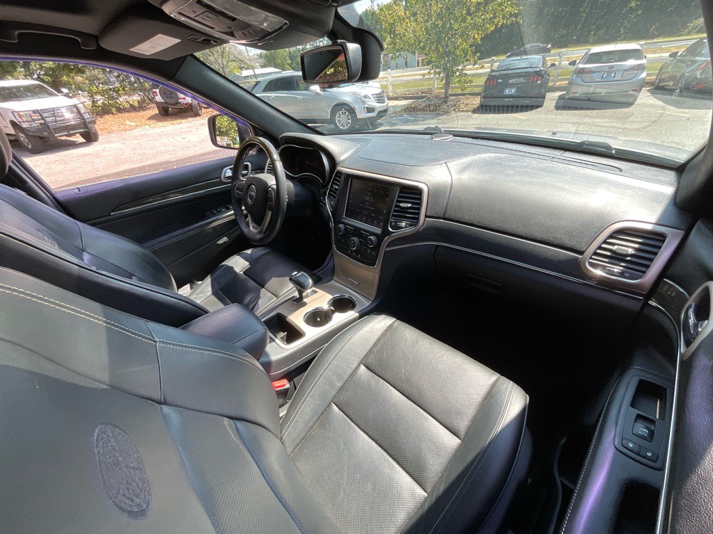 2015 Jeep Grand Cherokee Image 17