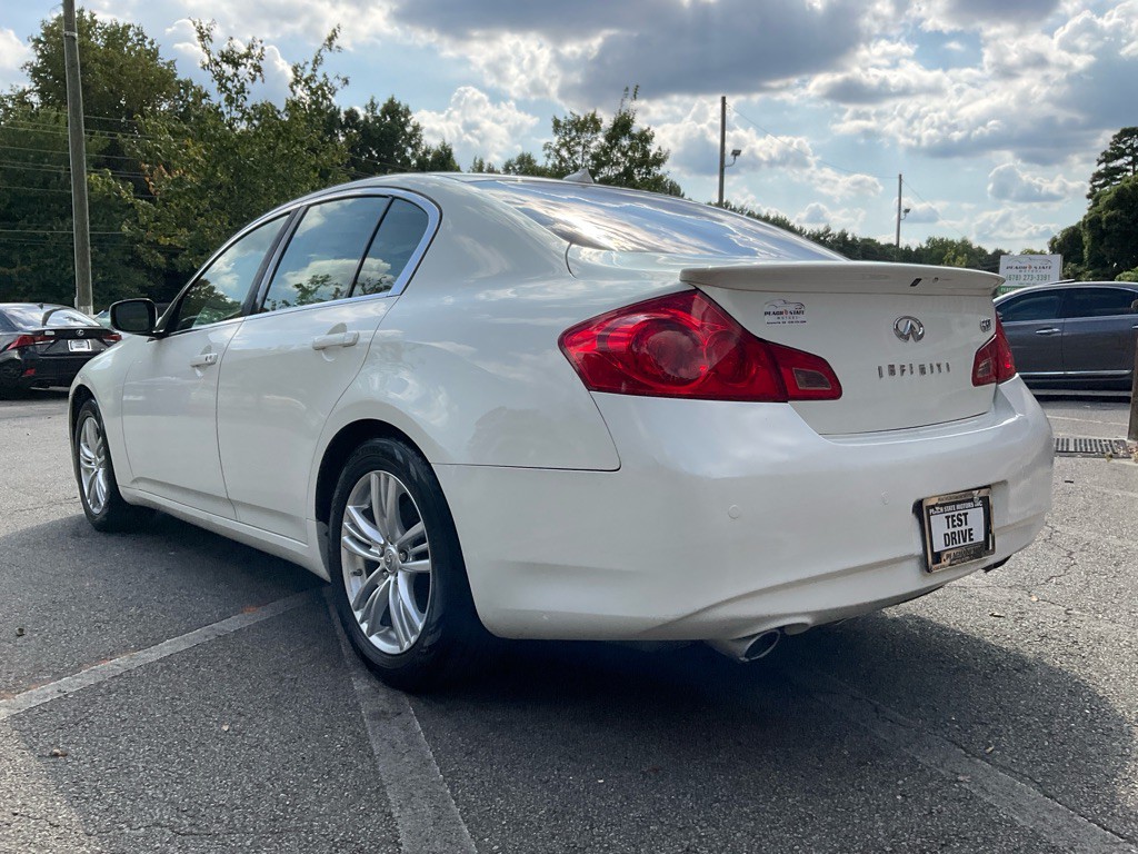 2013 INFINITI G37 Image 7