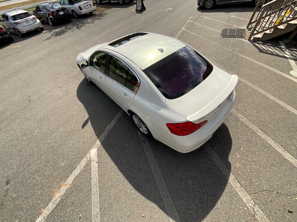 2013 INFINITI G37 Image 10