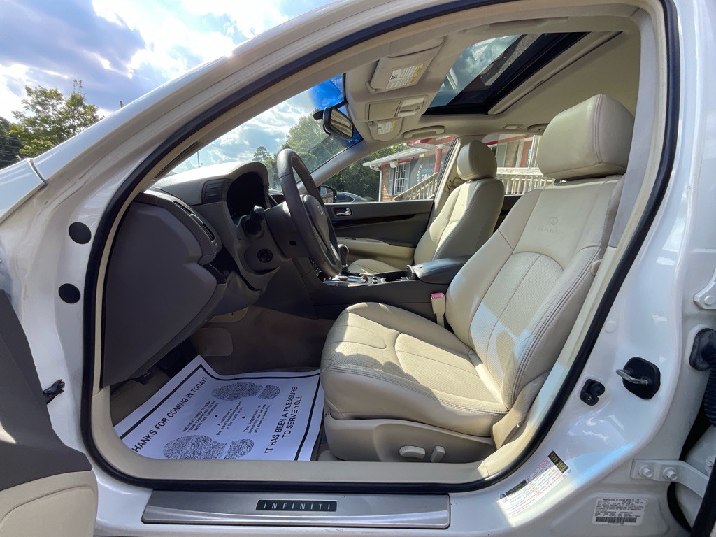 2013 INFINITI G37 Image 13