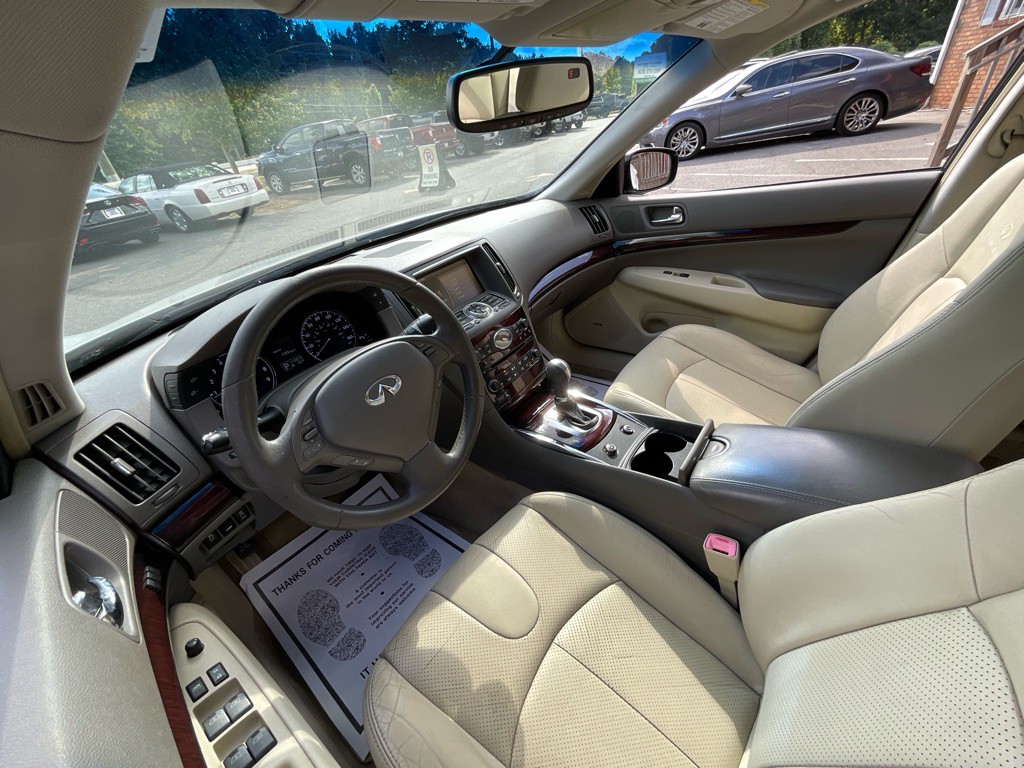 2013 INFINITI G37 Image 14