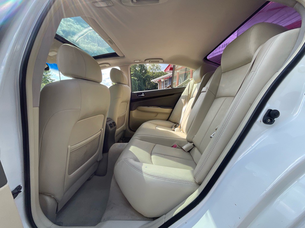 2013 INFINITI G37 Image 28