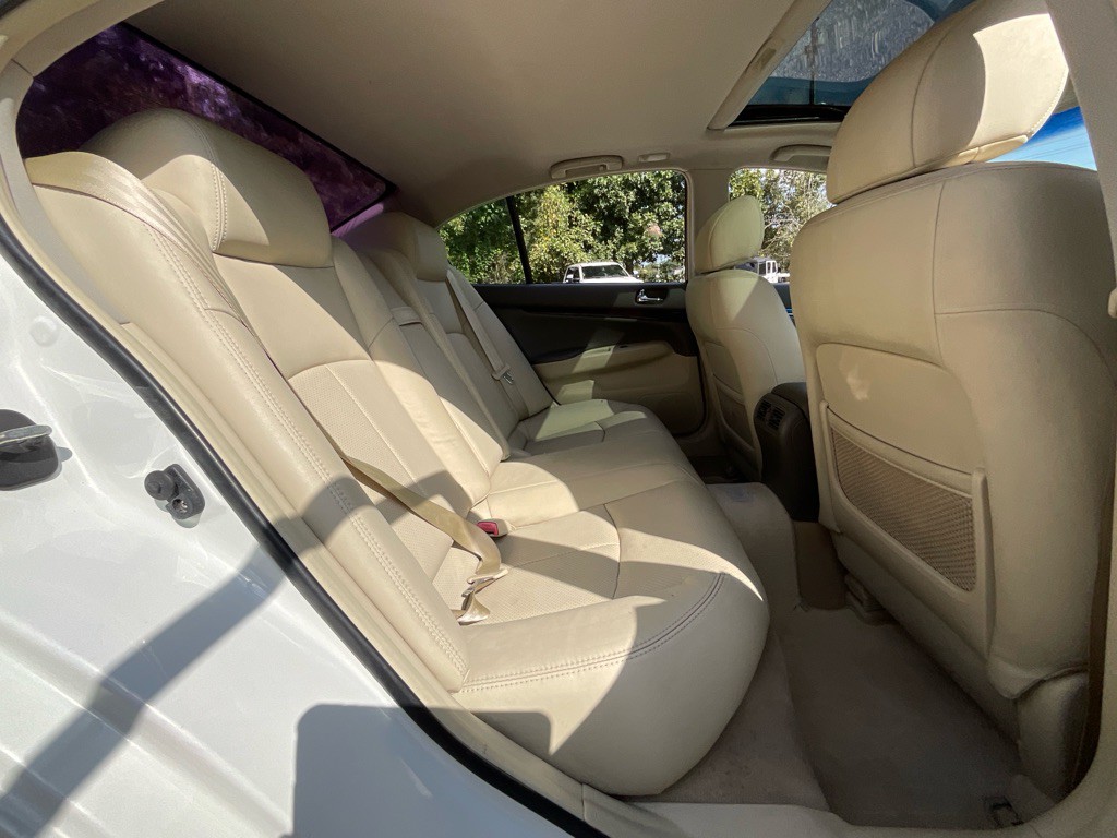 2013 INFINITI G37 Image 31