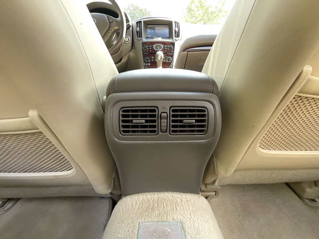 2013 INFINITI G37 Image 35