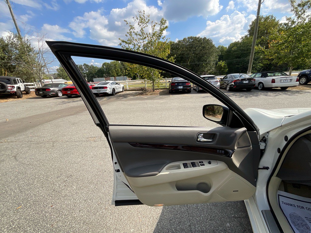 2013 INFINITI G37 Image 39