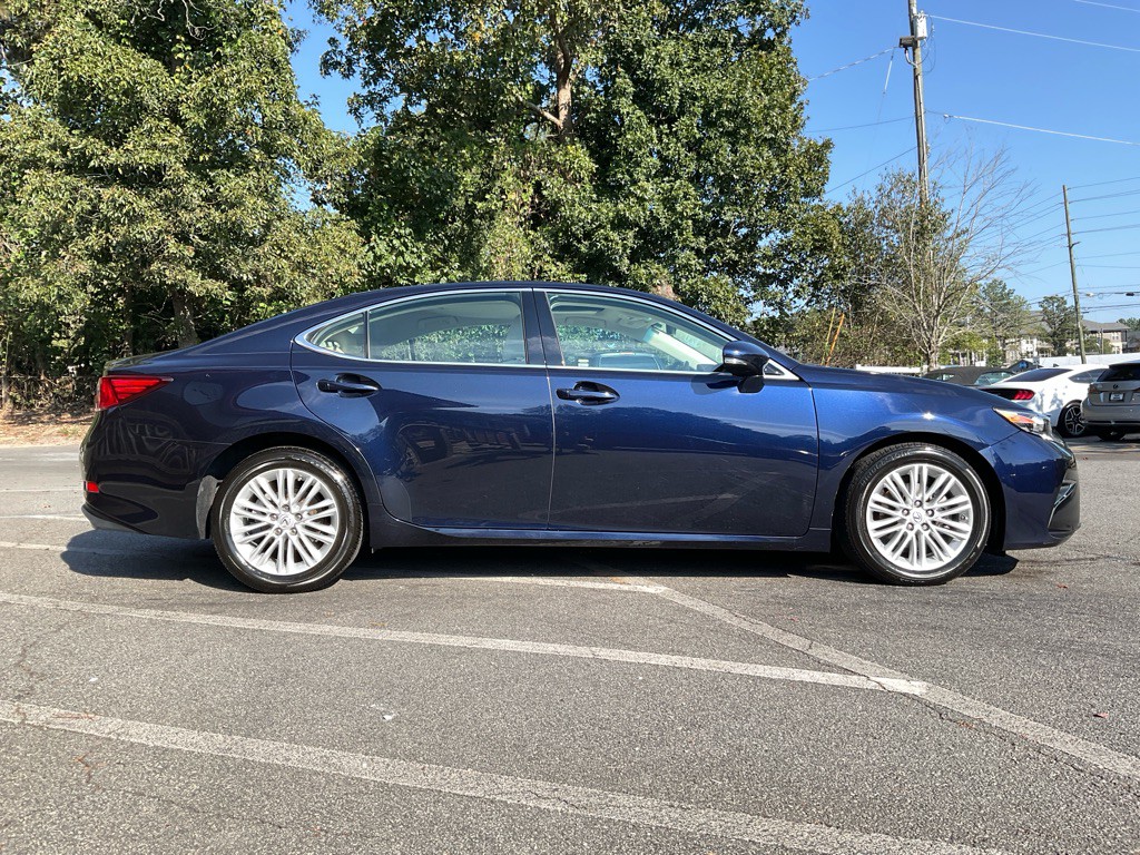 2016 Lexus ES 350 Image 4