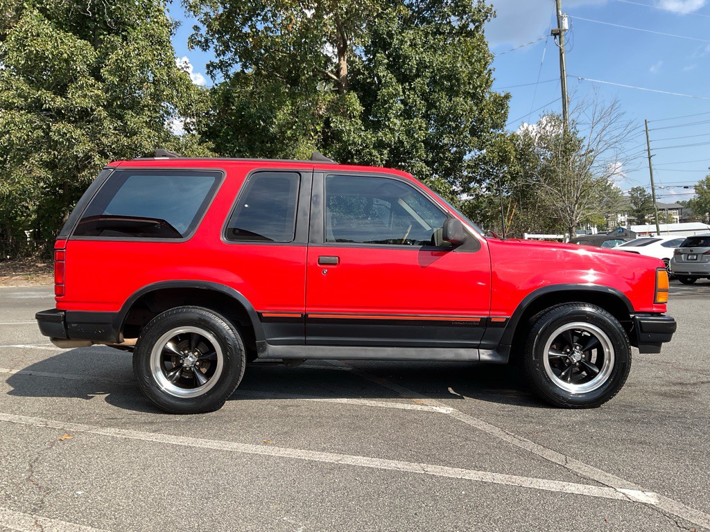 1994 Ford Explorer Image 4