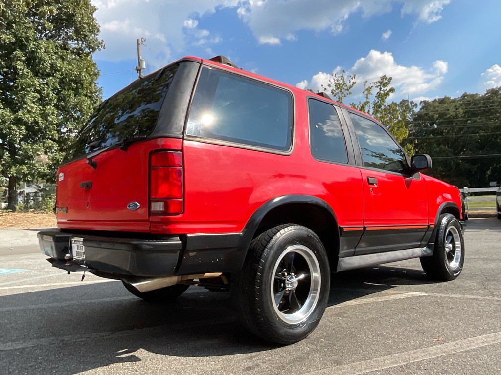 1994 Ford Explorer Image 5