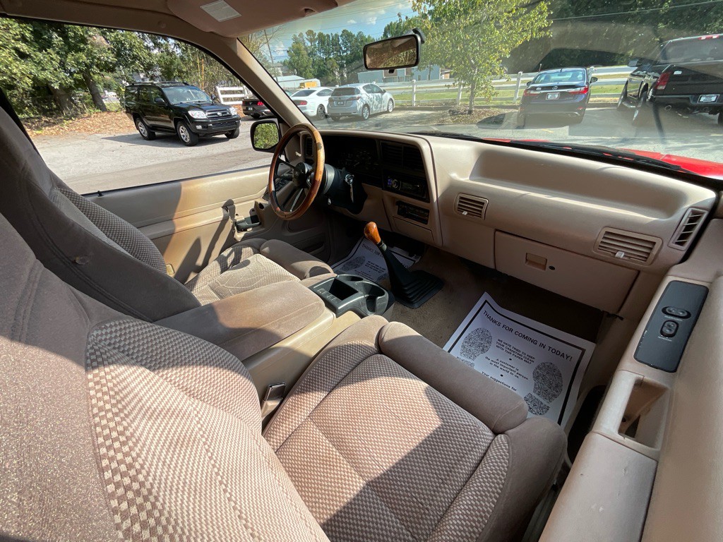 1994 Ford Explorer Image 17
