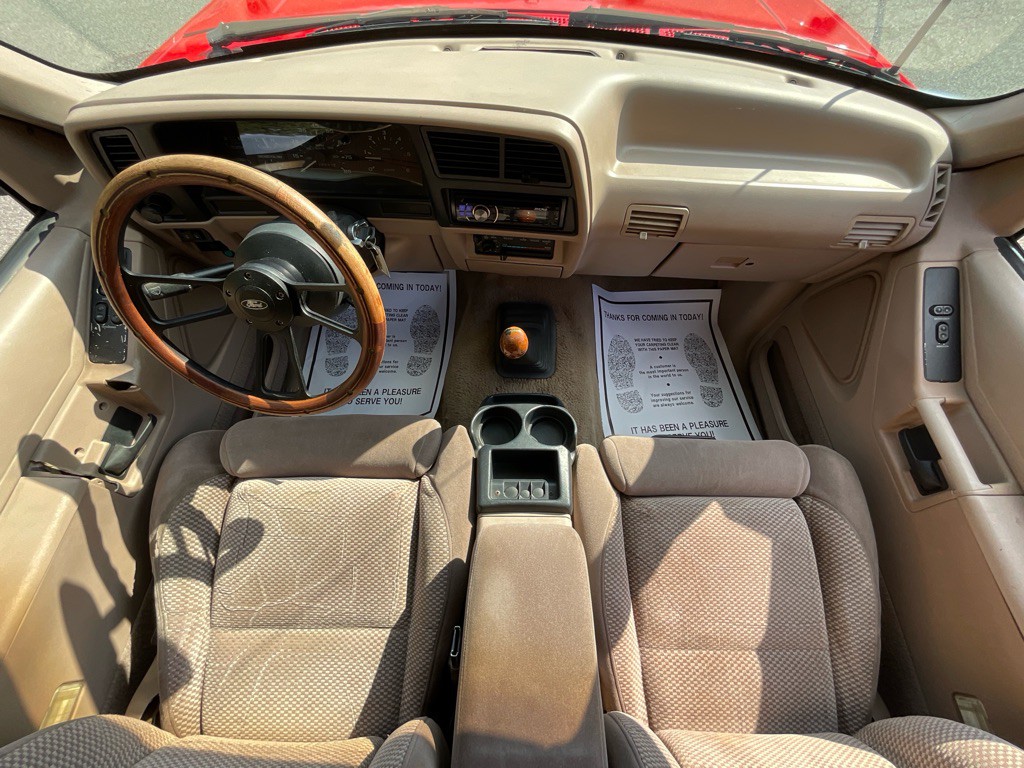 1994 Ford Explorer Image 20