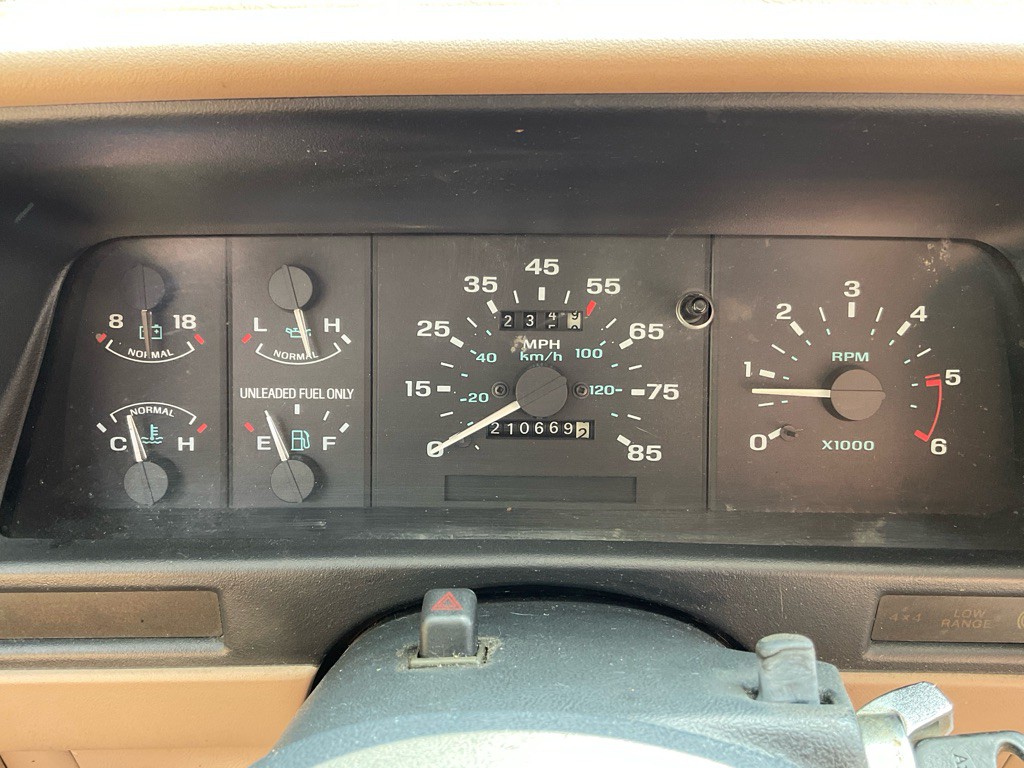 1994 Ford Explorer Image 23