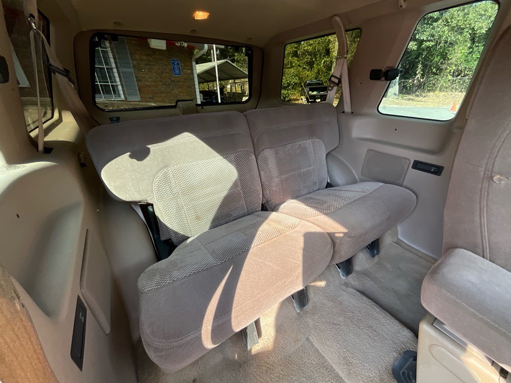1994 Ford Explorer Image 25