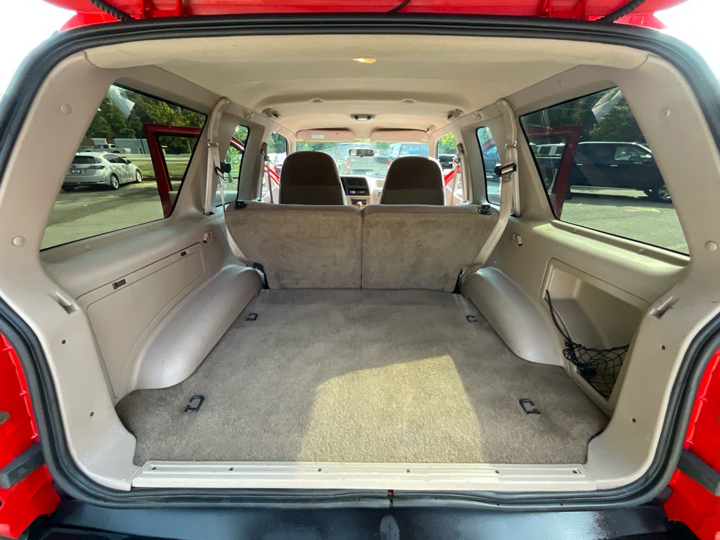 1994 Ford Explorer Image 29
