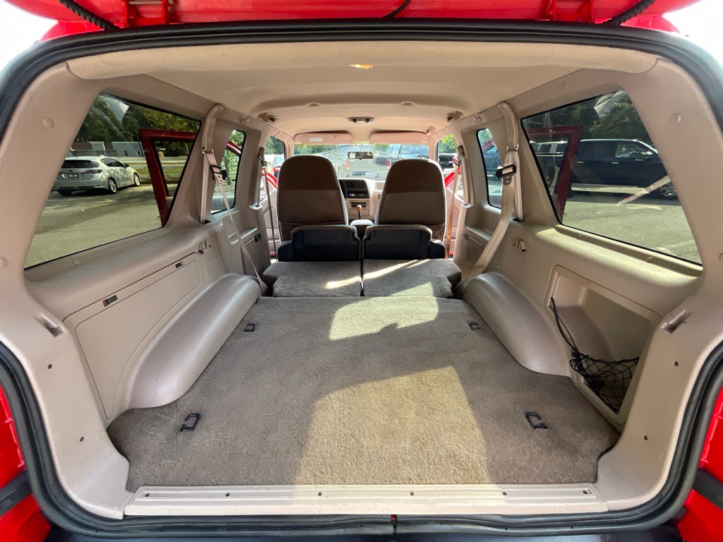 1994 Ford Explorer Image 30