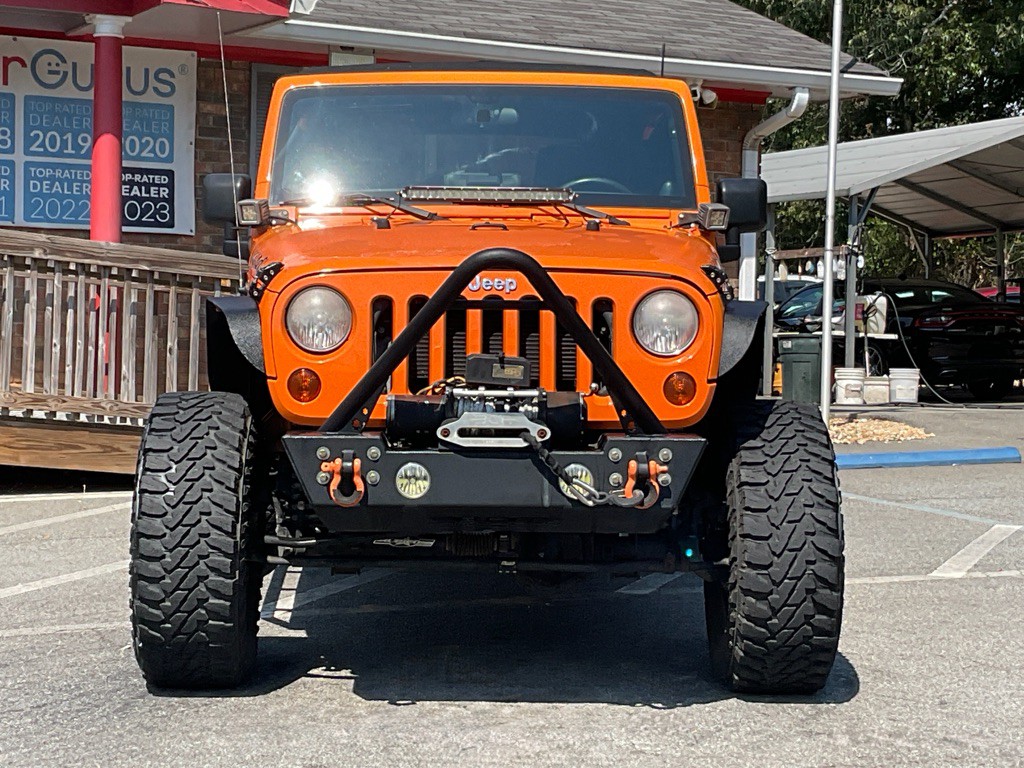 2012 Jeep Wrangler Unlimited Image 2