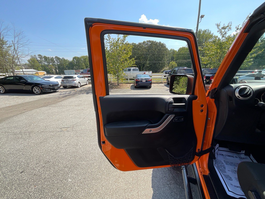 2012 Jeep Wrangler Unlimited Image 37