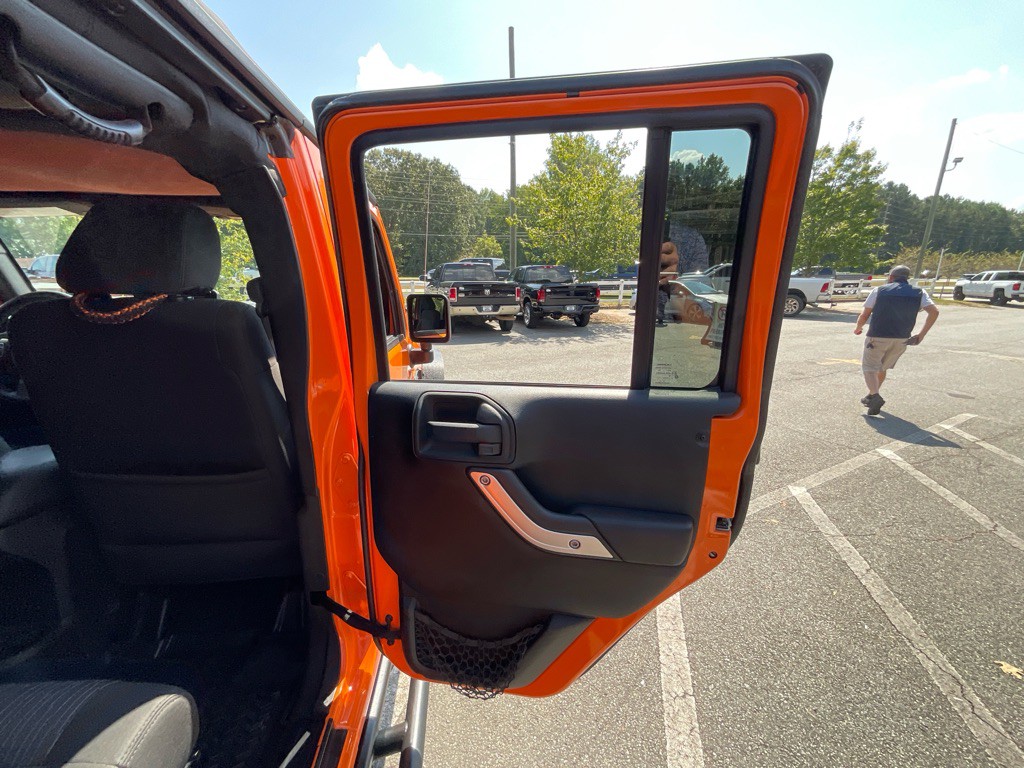 2012 Jeep Wrangler Unlimited Image 40