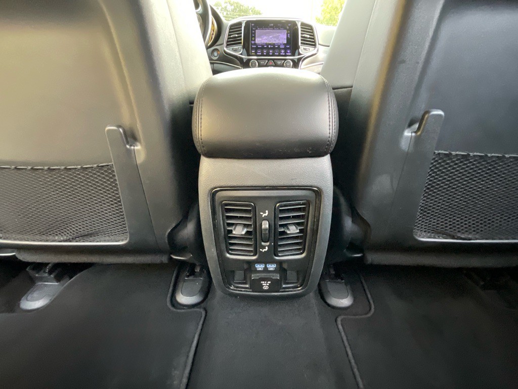 2020 Jeep Grand Cherokee Image 36