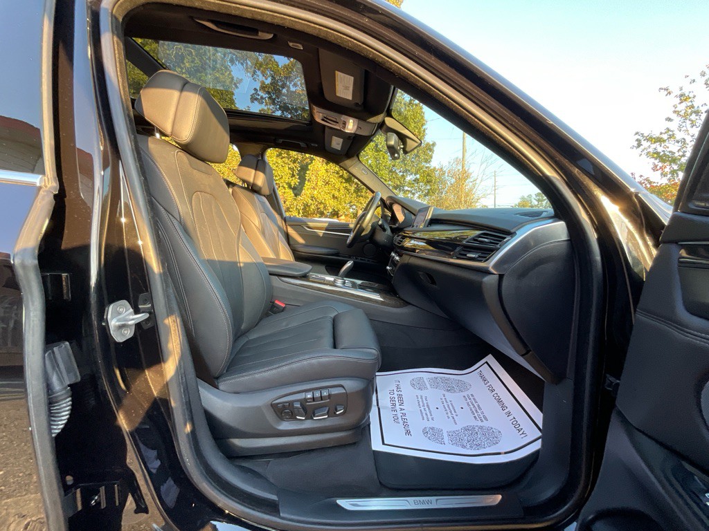2017 BMW X5 Image 17