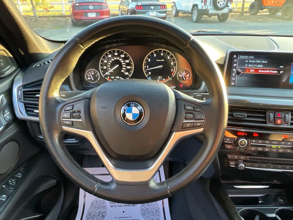 2017 BMW X5 Image 24