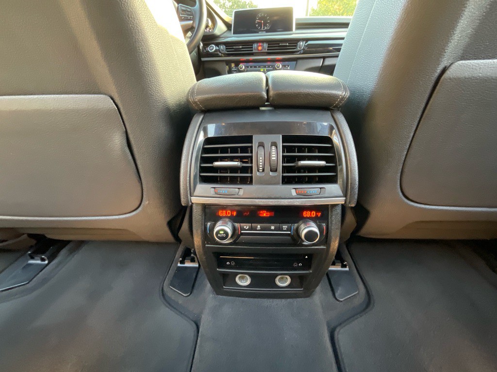 2017 BMW X5 Image 35
