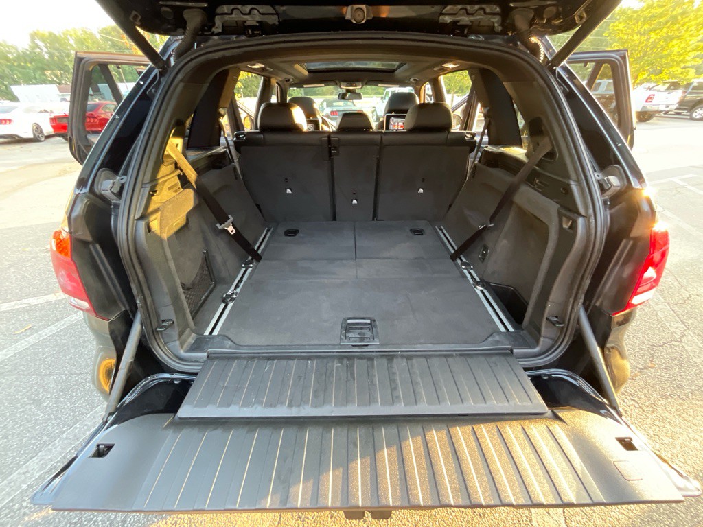 2017 BMW X5 Image 41
