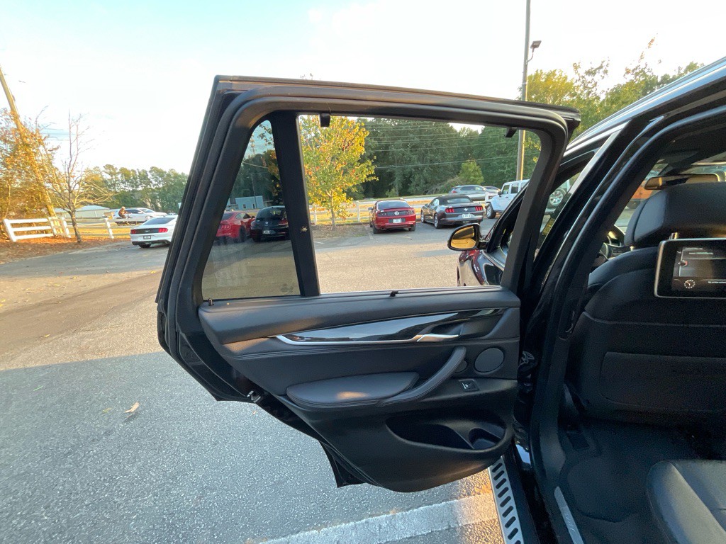 2017 BMW X5 Image 49