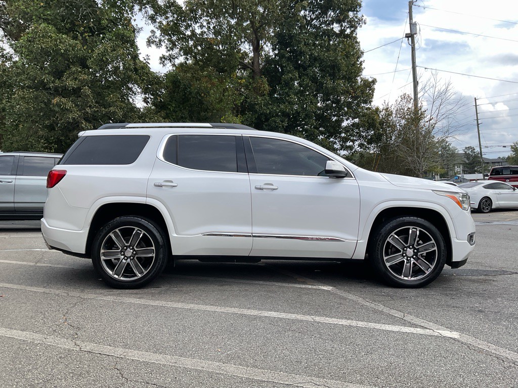 2019 GMC Acadia Image 4