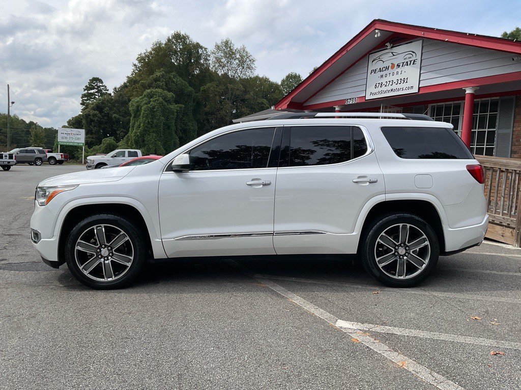 2019 GMC Acadia Image 8