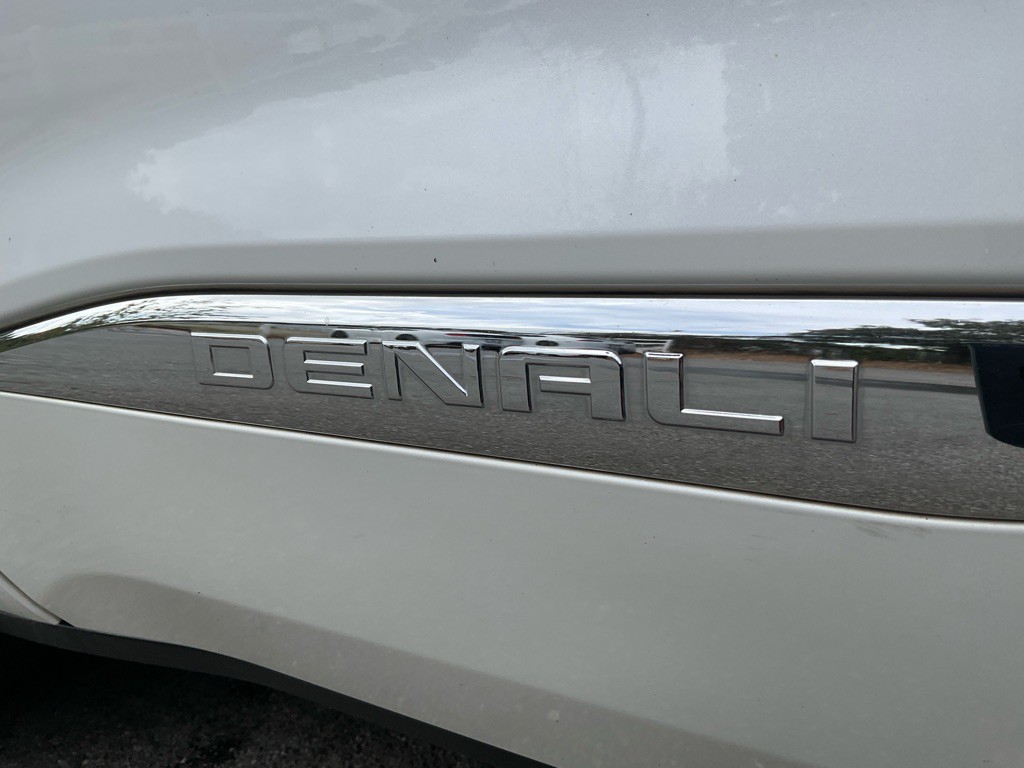 2019 GMC Acadia Image 10