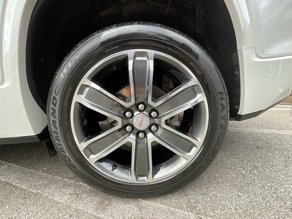 2019 GMC Acadia Image 12
