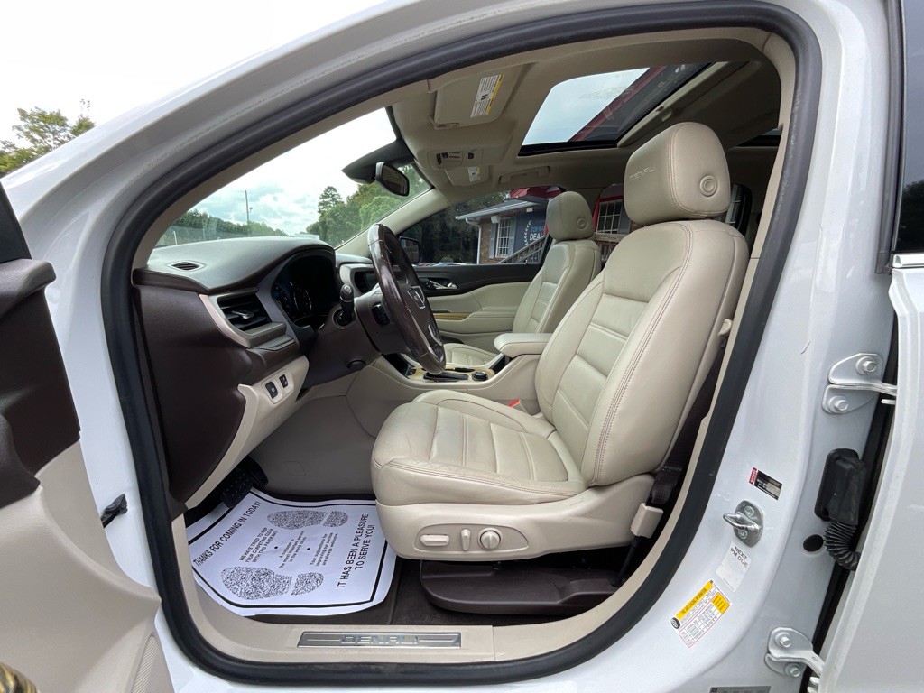 2019 GMC Acadia Image 14
