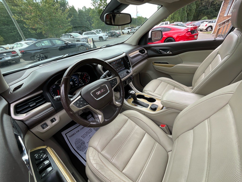 2019 GMC Acadia Image 15