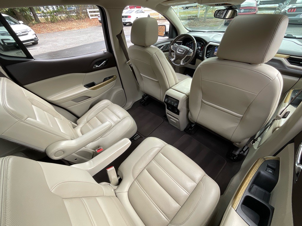 2019 GMC Acadia Image 35