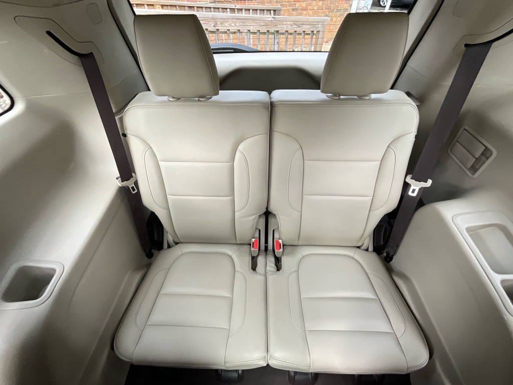 2019 GMC Acadia Image 38