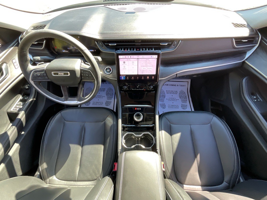 2023 Jeep Grand Cherokee Image 21
