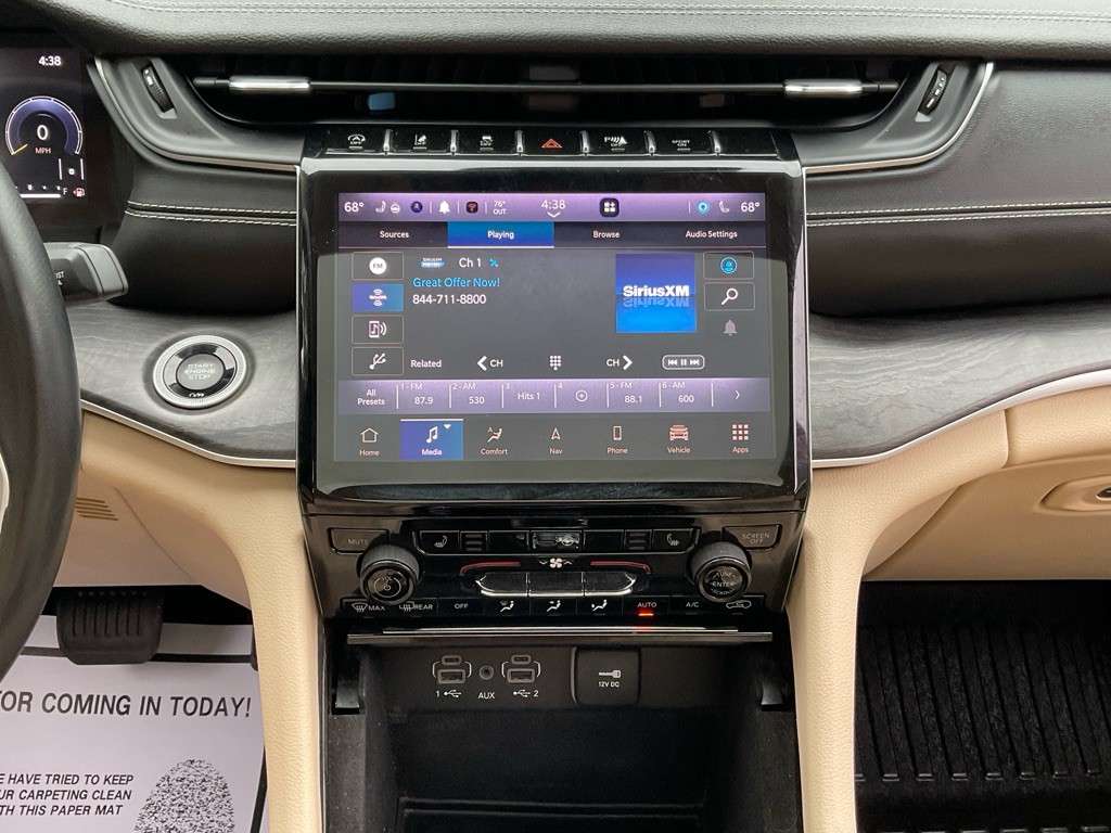 2021 Jeep Grand Cherokee Image 23