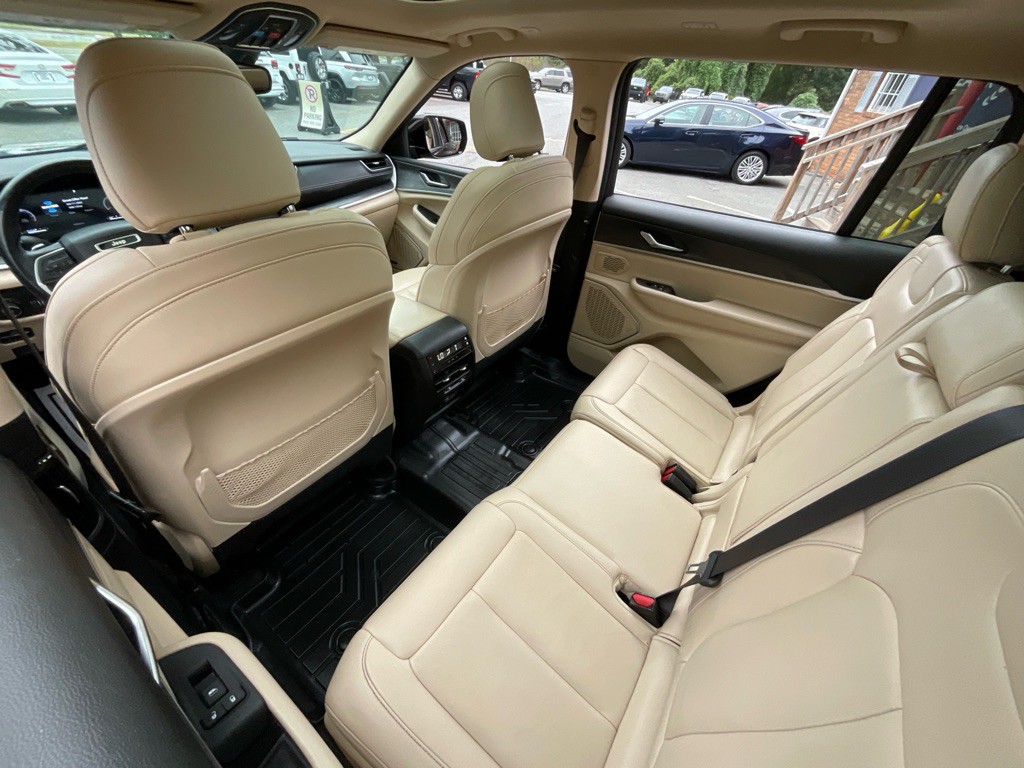 2021 Jeep Grand Cherokee Image 32