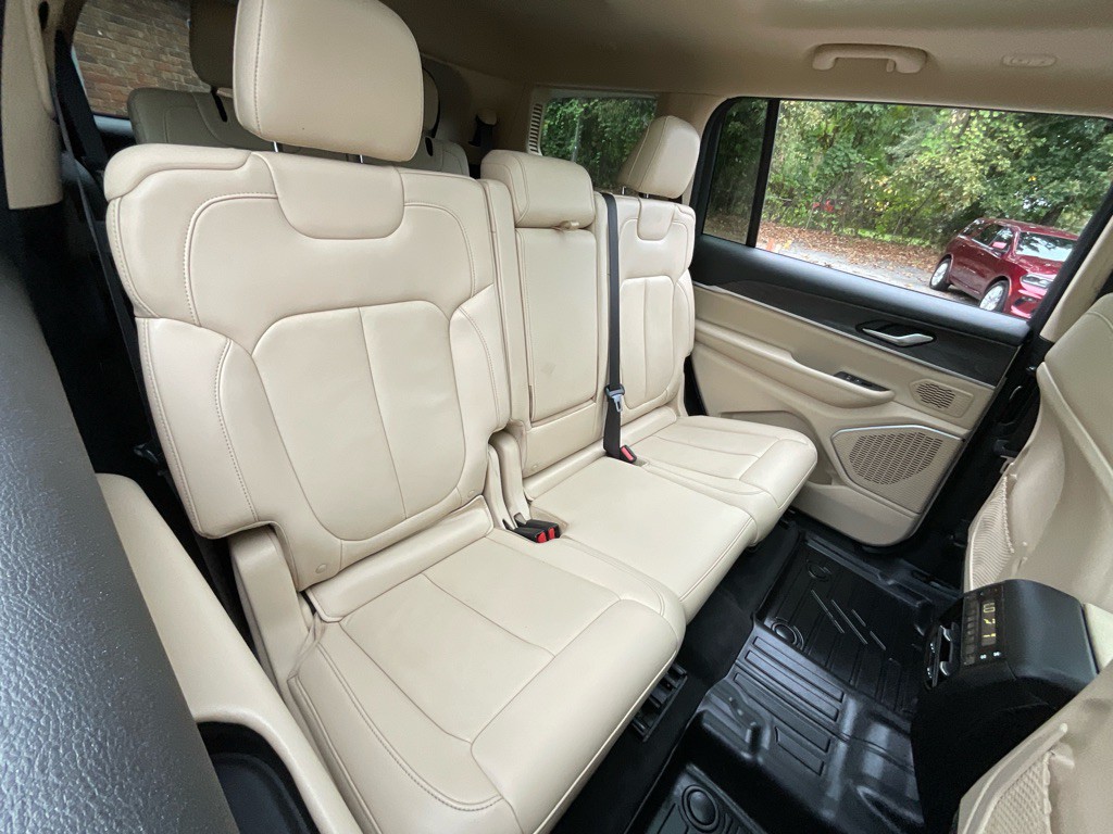 2021 Jeep Grand Cherokee Image 36