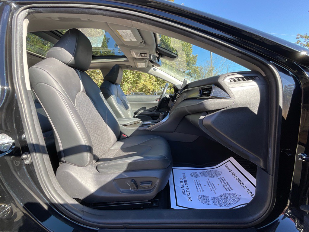 2021 Toyota Camry Image 16