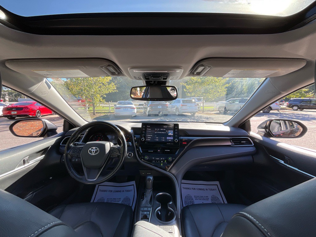 2021 Toyota Camry Image 19
