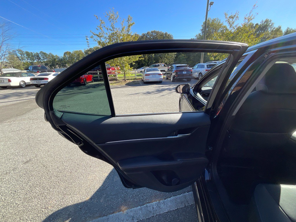 2021 Toyota Camry Image 43