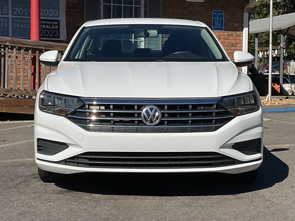 2019 Volkswagen Jetta Image 2