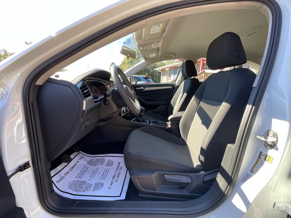 2019 Volkswagen Jetta Image 13
