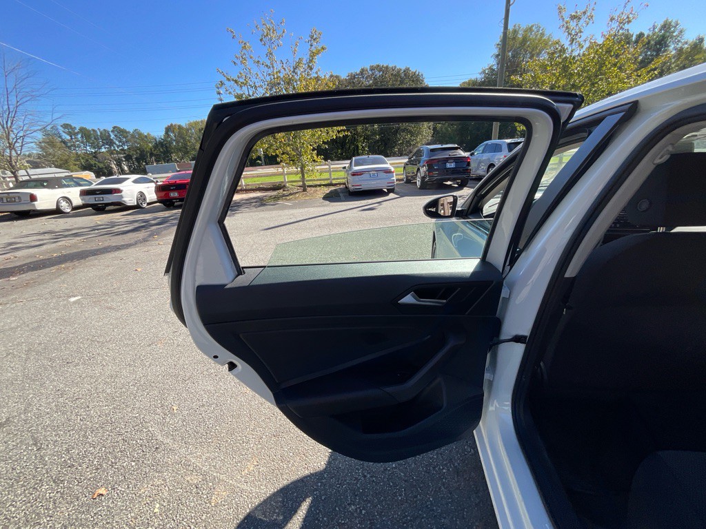 2019 Volkswagen Jetta Image 39