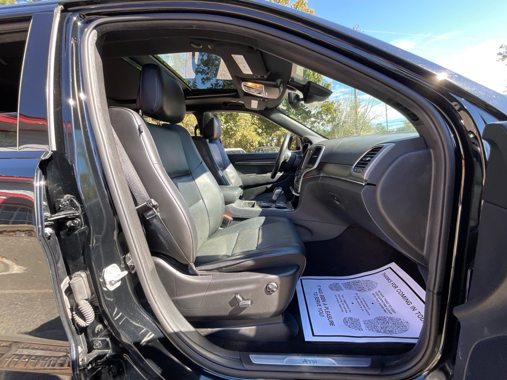 2018 Jeep Grand Cherokee Image 17