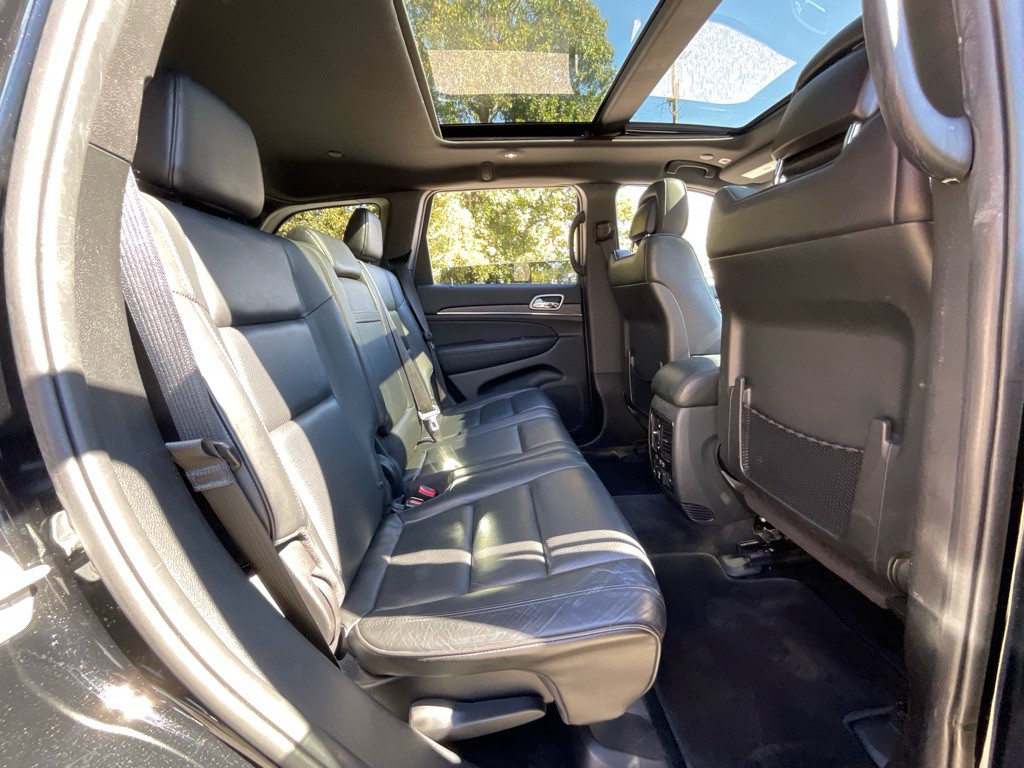 2018 Jeep Grand Cherokee Image 32