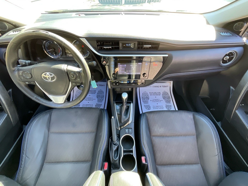 2018 Toyota Corolla Image 21