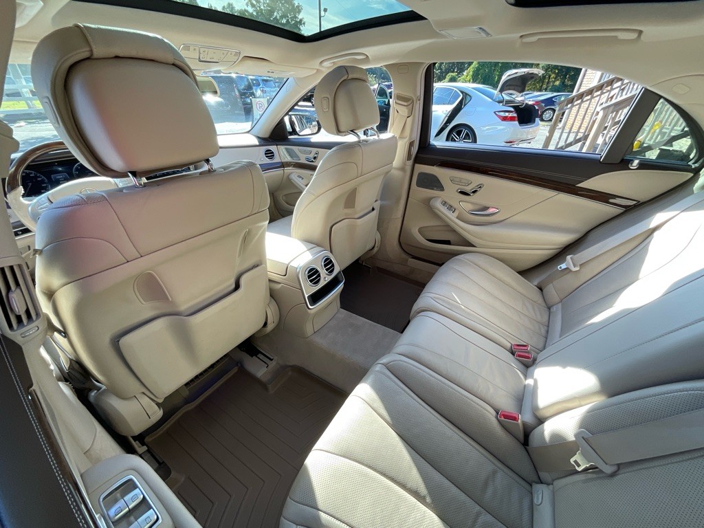2017 Mercedes-Benz S-Class Image 30
